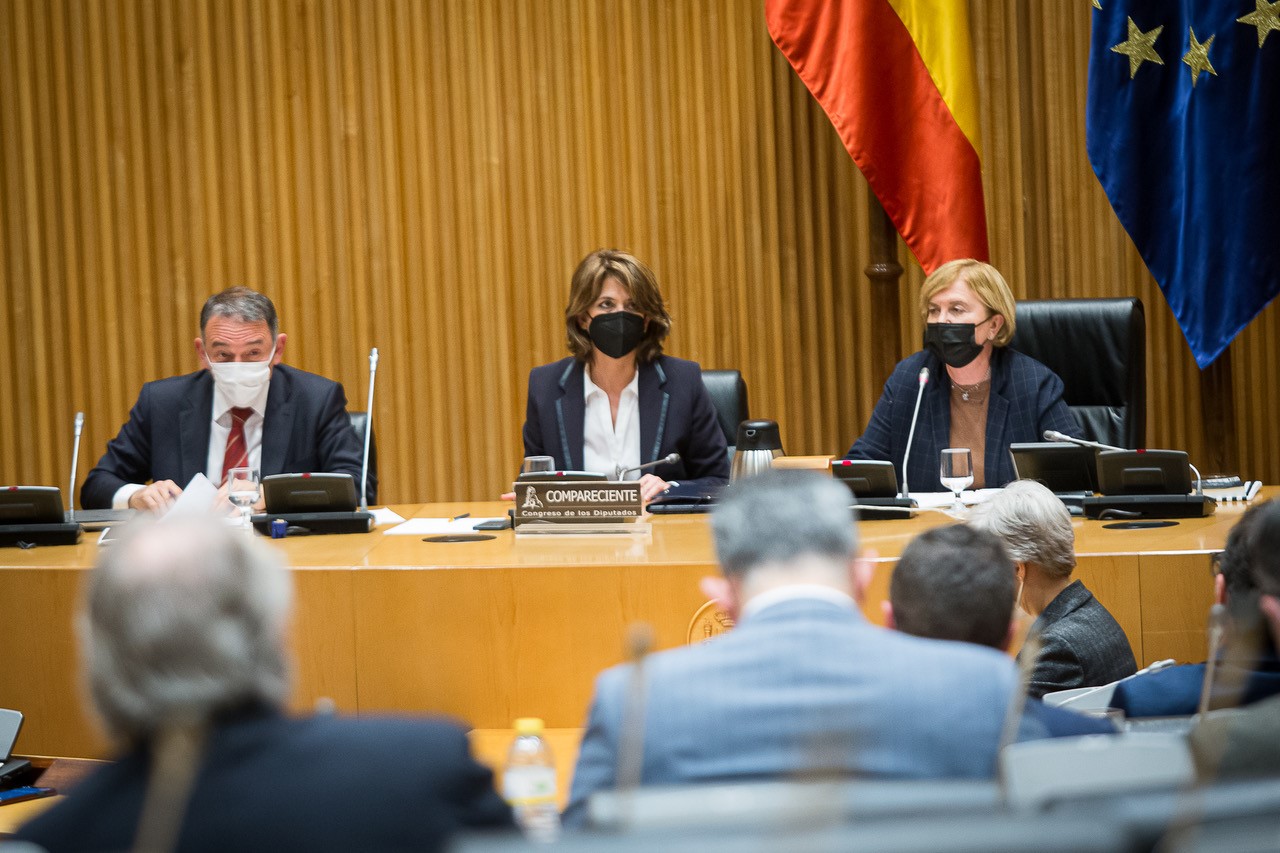La Fiscal General del Estado presenta las Memorias en la Comisión de Justicia del Congreso