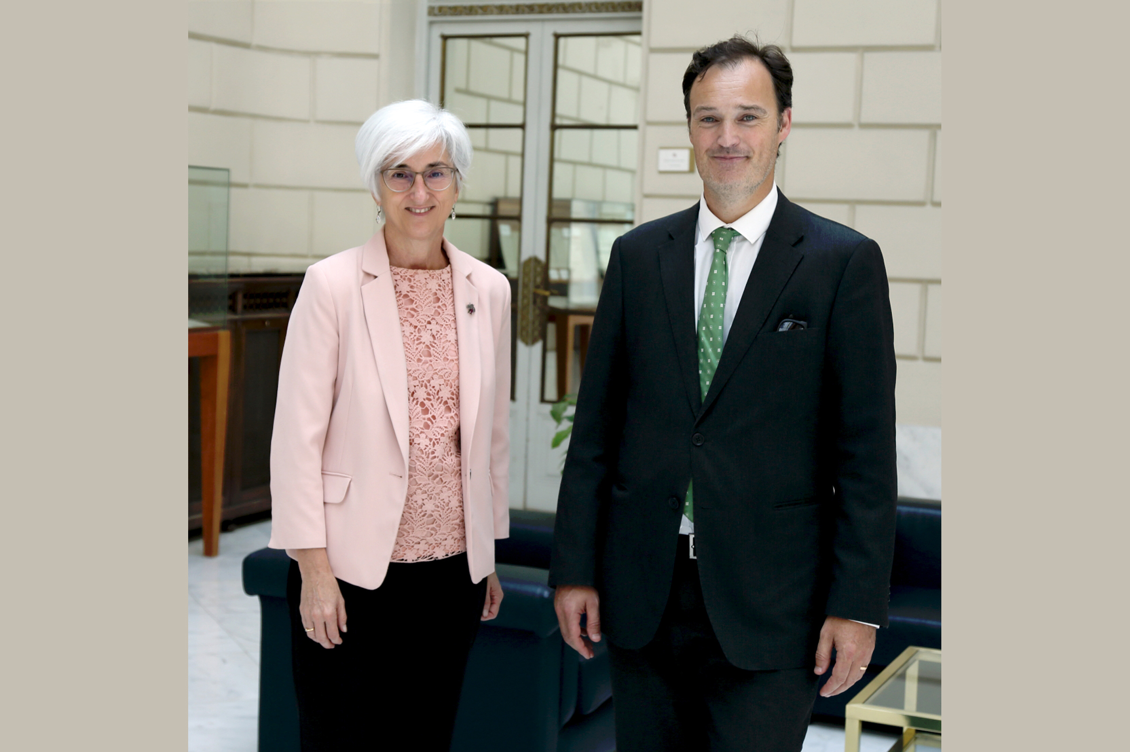 La Fiscal General del Estado se reúne con el nuevo Comisario Jefe de los Mossos d`Esquadra, Eduard Sallent